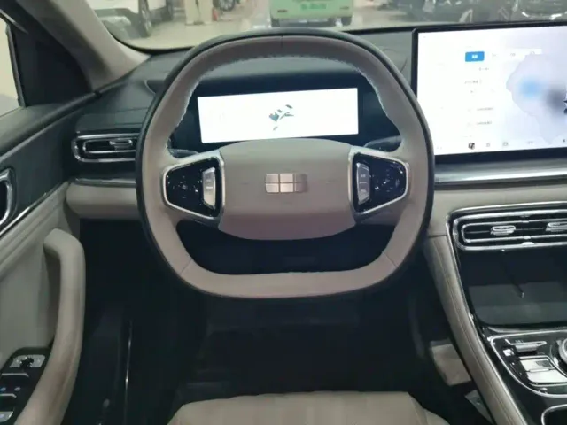 Geely Galaxy Stellar 6 — Фото автомобиля 10