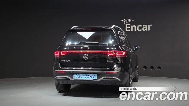 Mercedes-Benz EQB X243 — Фото автомобиля 4