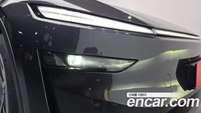 Tesla Model Y — Фото автомобиля 7