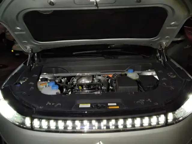 Dongfeng eπ 008 — Фото автомобиля 10