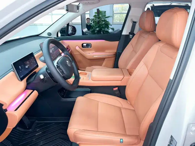 Leapmotor Leapmotor C10 2026 605 Delight Edition — Фото автомобиля 17