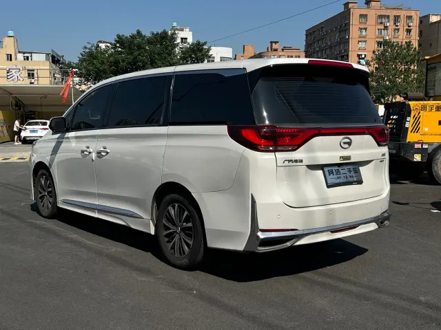 GAC Trumpchi M8 — Фото автомобиля 5