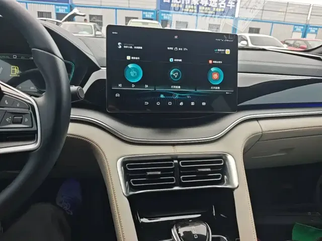 BYD Song PLUS — Фото автомобиля 12