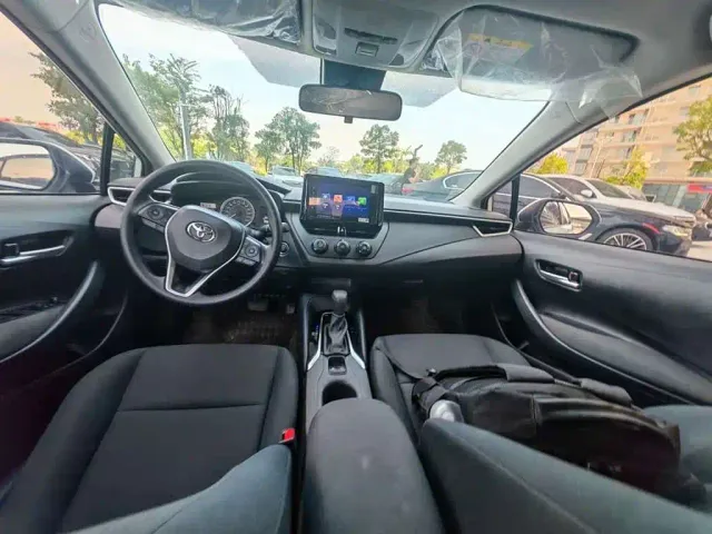 Toyota Corolla — Фото автомобиля 5