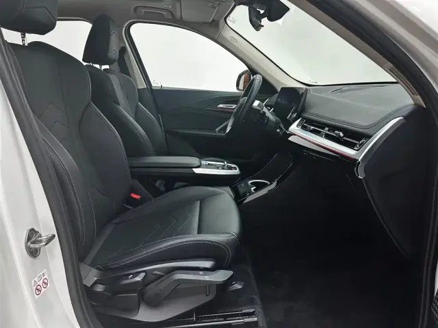 BMW X1 — Фото автомобиля 12