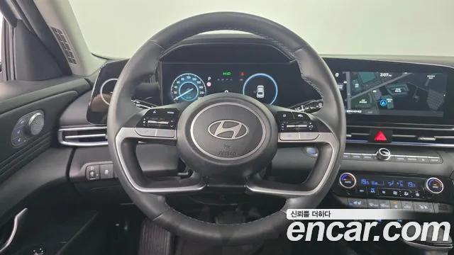 Hyundai Avante CN7 — Фото автомобиля 19