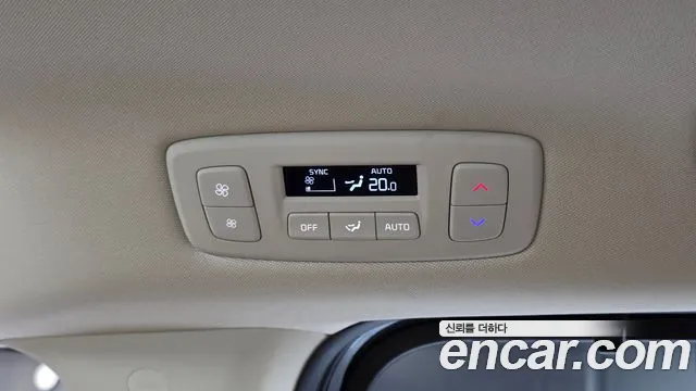 Kia Carnival 4th Gen — Фото автомобиля 18
