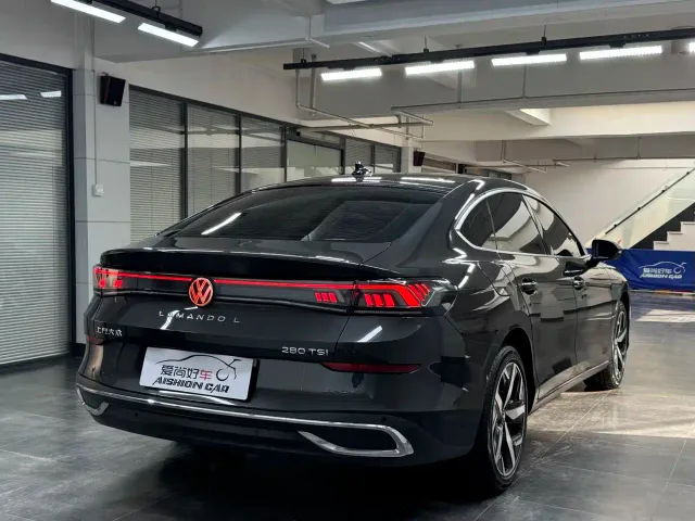 Volkswagen Lamando — Фото автомобиля 7