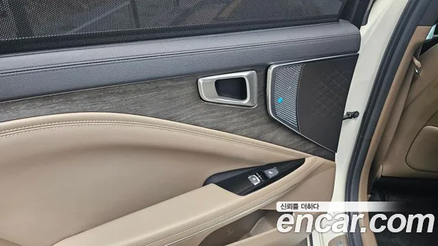 Kia K8 — Фото автомобиля 8