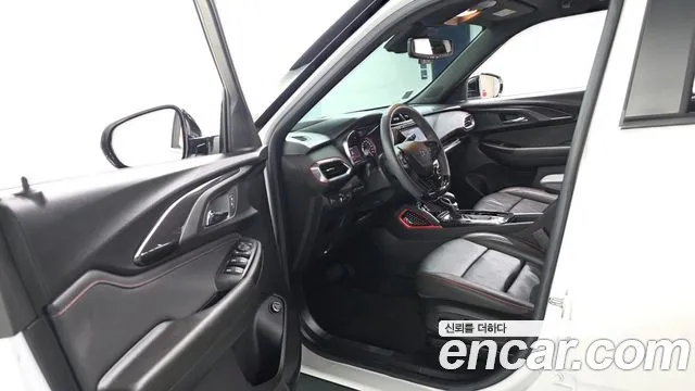 Chevrolet Trailblazer — Фото автомобиля 15