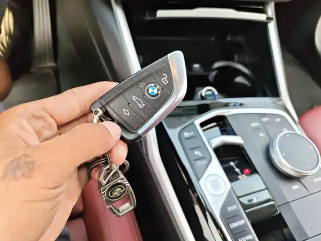 BMW 3 Series — Фото автомобиля 11