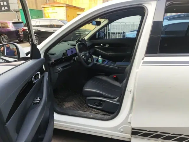 Geely Galaxy E5 — Фото автомобиля 4