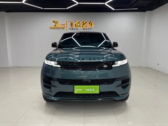 Land Rover Range Rover Sport — Фото автомобиля 3