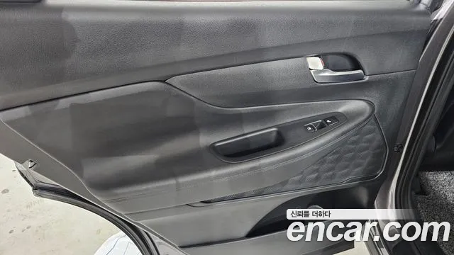 Hyundai Santa Fe Santa Fe (New) — Фото автомобиля 25