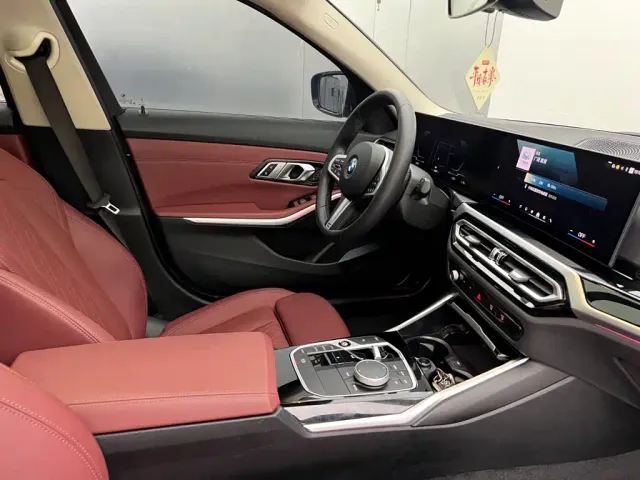BMW i3 — Фото автомобиля 15