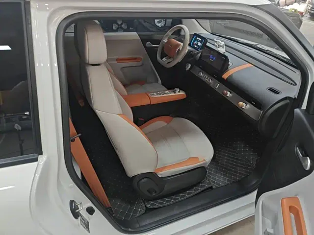 Changan Lumin — Фото автомобиля 24