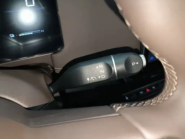 Wuling Starlight 730 — Фото автомобиля 13