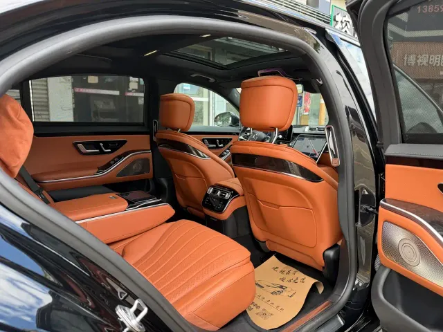 Mercedes-Benz S-Class — Фото автомобиля 6