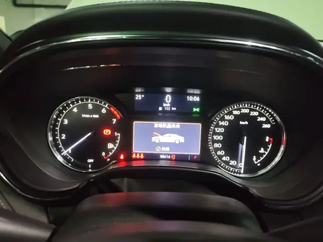 Cadillac CT5 — Фото автомобиля 11