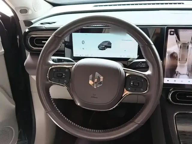 Leapmotor Leapmotor C11 2024 Extended Range 300 Premium Edition — Фото автомобиля 10