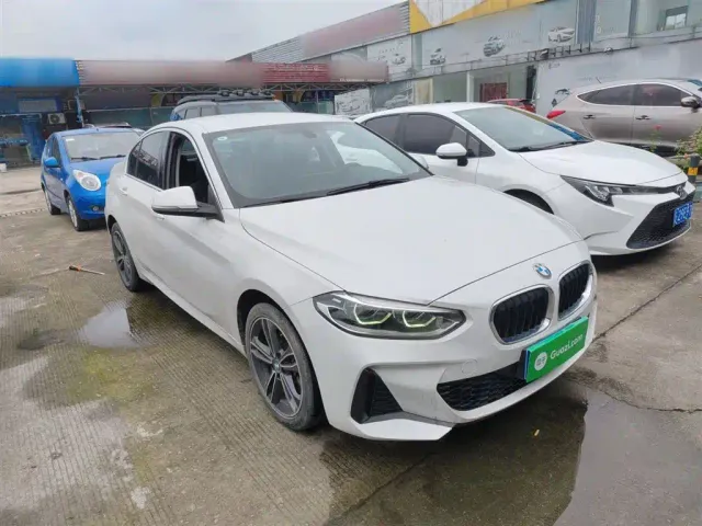 BMW 1 Series — Фото автомобиля 3