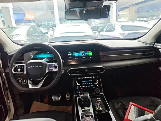 Jetour X90 — Фото автомобиля 5