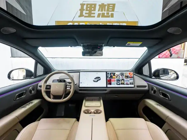 Li Auto i6 — Фото автомобиля 15