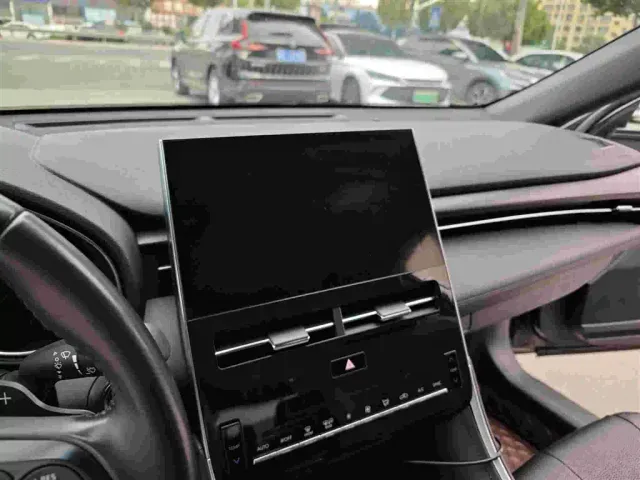 Toyota Avalon — Фото автомобиля 13