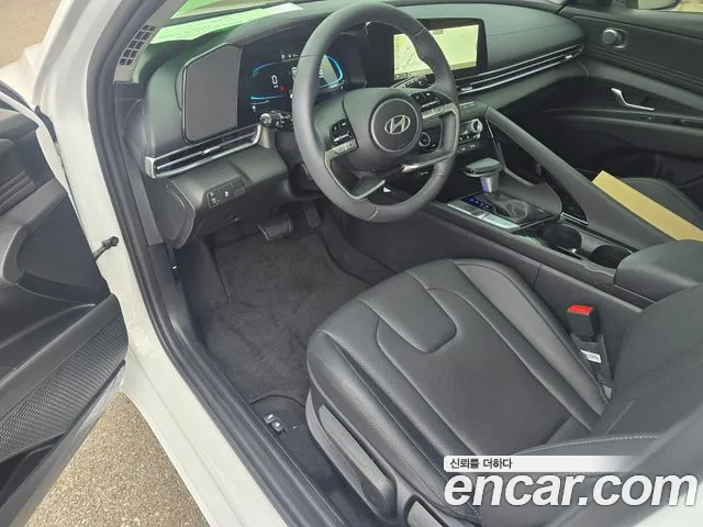 Hyundai Avante — Фото автомобиля 14