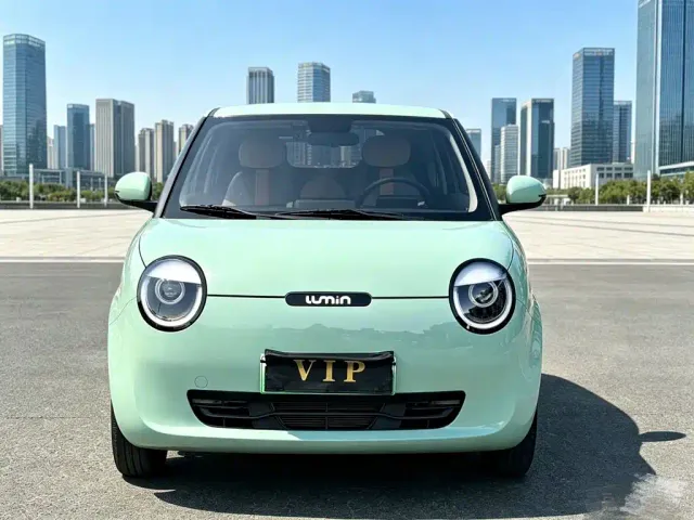 Changan Lumin — Фото автомобиля 2