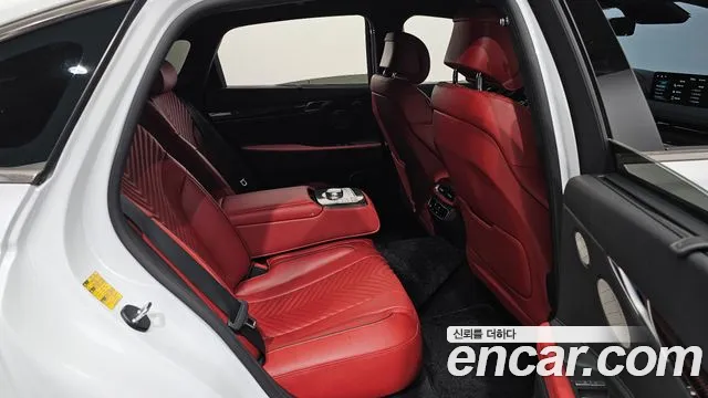 Genesis G80 RG3 — Фото автомобиля 18