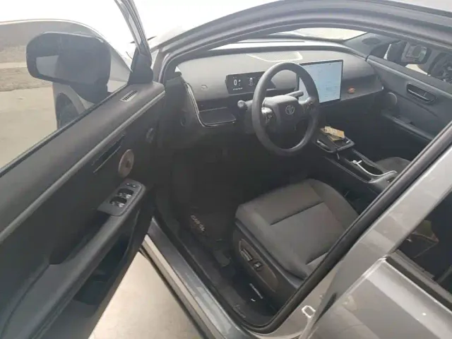 Toyota BoZhi 3X — Фото автомобиля 15