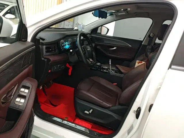 Jetour X90 Plus — Фото автомобиля 15