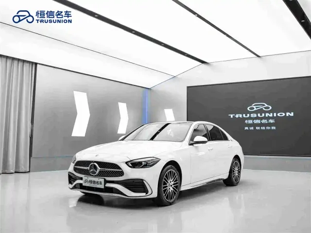 Mercedes-Benz C-Class — Фото автомобиля 3