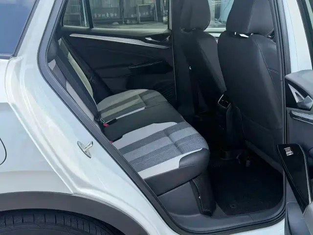 Volkswagen ID.4 Crozz — Фото автомобиля 9