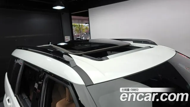 Hyundai Santa Fe MX5 — Фото автомобиля 18