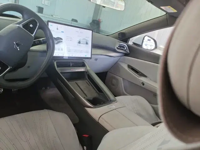 Arcfox Alpha S5 — Фото автомобиля 5