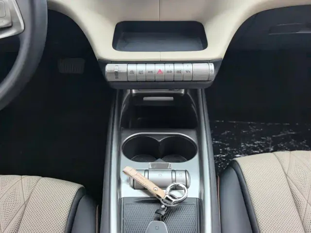 BYD Dolphin — Фото автомобиля 16