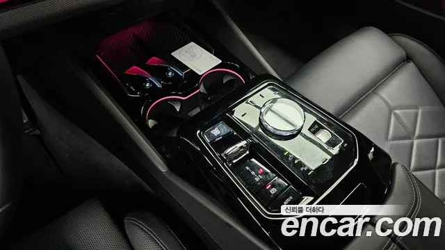 BMW 5-Series 5 серия (G60) 530i xDrive M Sport — Фото автомобиля 9