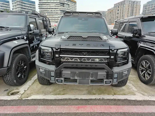 Jetour T2 — Фото автомобиля 2