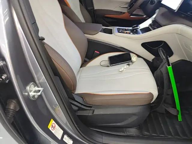 BYD Song Pro — Фото автомобиля 24