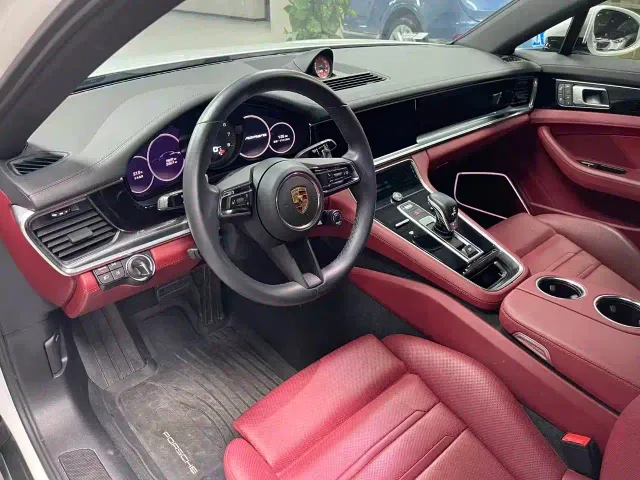 Porsche Panamera — Фото автомобиля 4