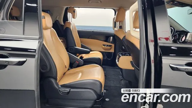 Kia Canival Carnival 4 поколение Дизель 9 мест Noblesse — Фото автомобиля 12