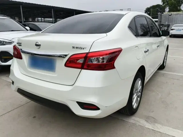 Nissan Sylphy — Фото автомобиля 6