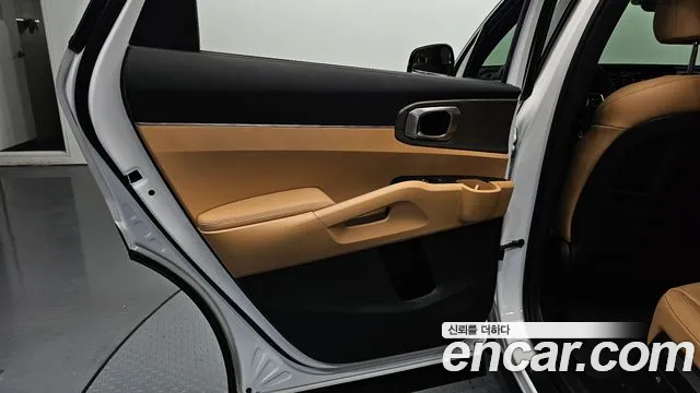 Kia Sorento Sorento 4-е поколение Бензин 2.5T 2WD — Фото автомобиля 22