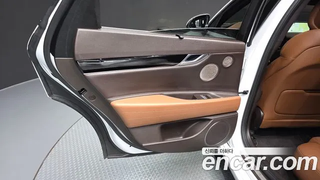 Genesis G80 RG3 — Фото автомобиля 14
