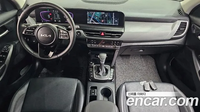 Kia Seltos — Фото автомобиля 10