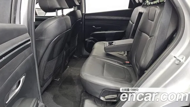 Hyundai Tucson Tucson (NX4) Дизель 2.0 4WD — Фото автомобиля 10
