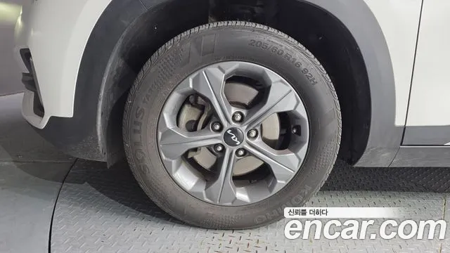 Kia Seltos Seltos Бензин 1.6 турбо 2WD — Фото автомобиля 5