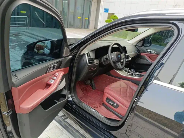 BMW X5 — Фото автомобиля 11